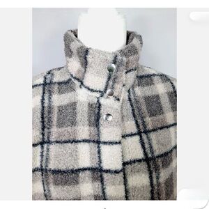 PARASUCO White and Gray Cape Jacket with Stand-Up Collar
